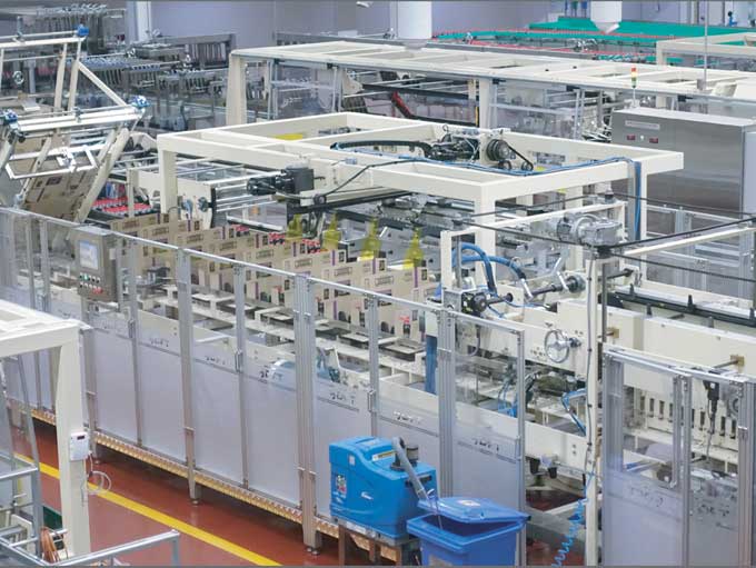 OR co Can WRAP <br>AROUND CASER